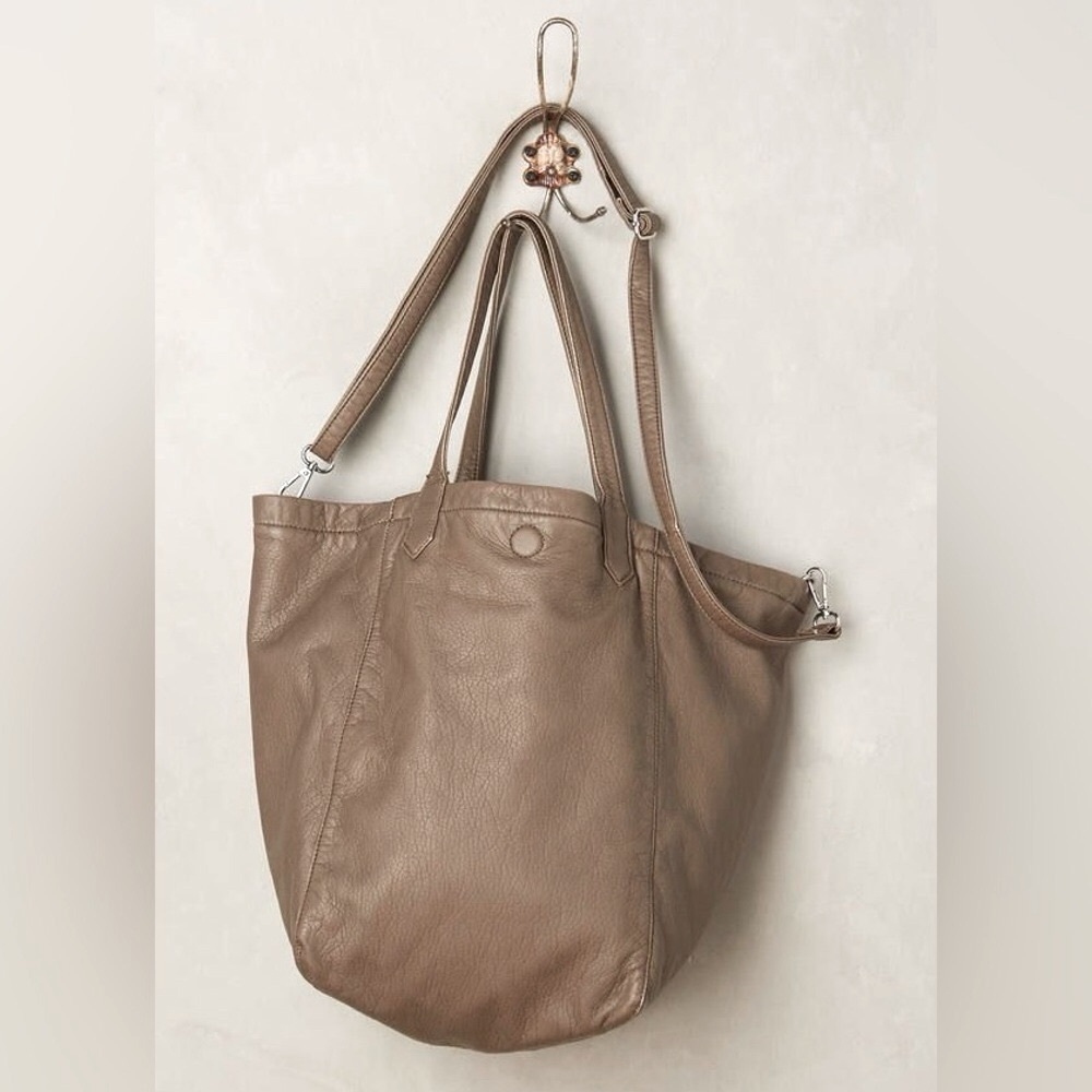 🆕 REMI & REID Vegan Leather Reversible Crossbody Tote & Pouch Set
